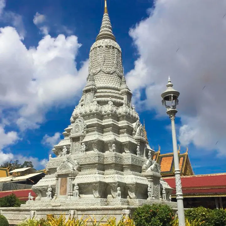 Royal-palace-Cambodia-72