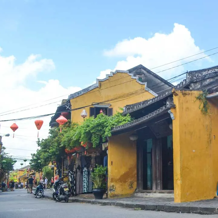 Hoi-An-street-725
