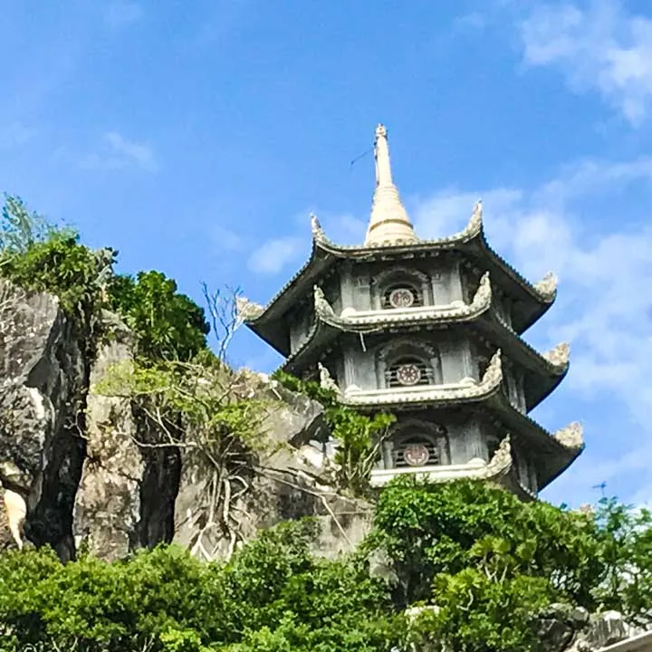 Marble-mount-Da-Nang-72M
